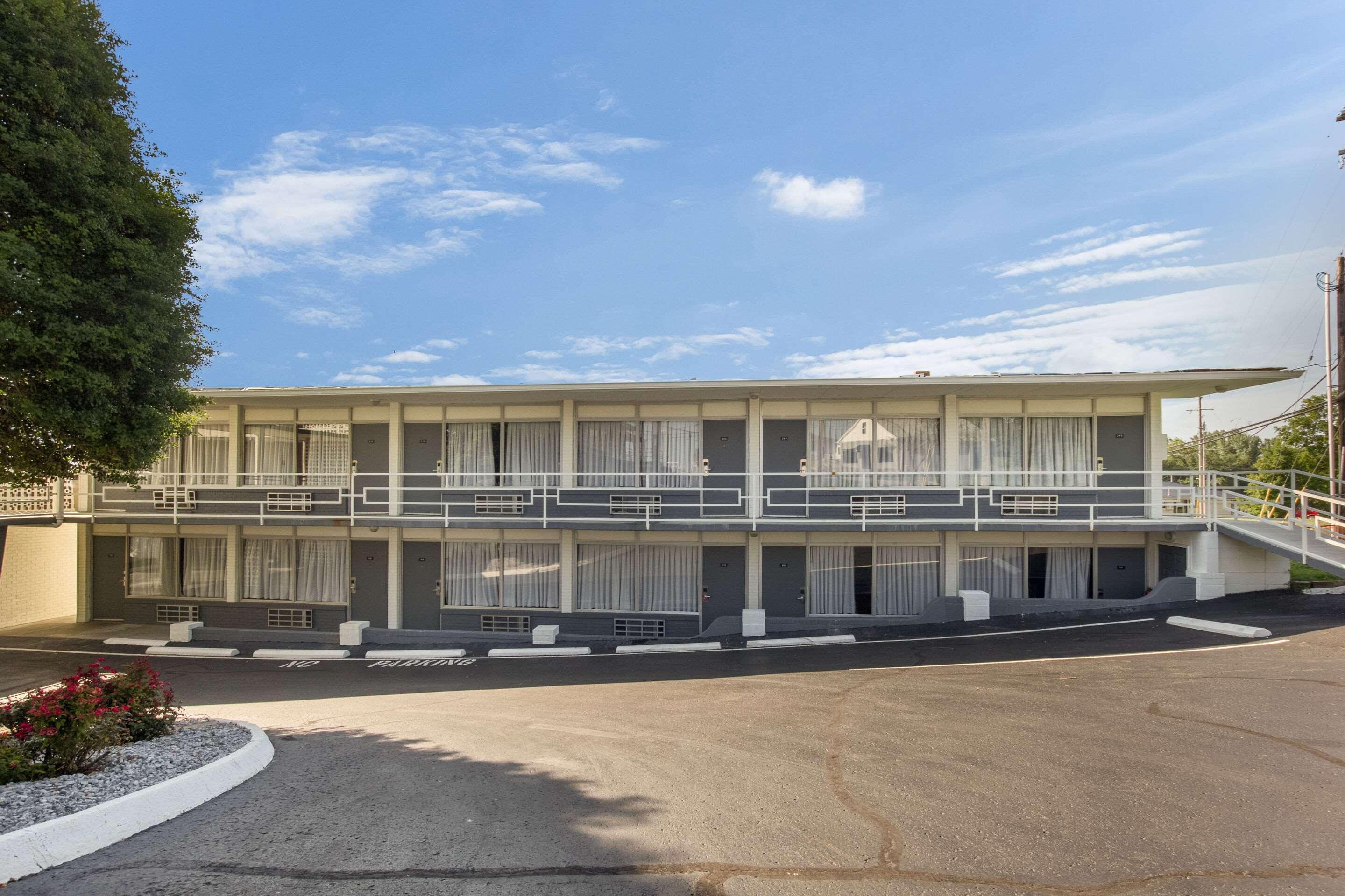 Econo Lodge Fort Knox Radcliff Exterior foto